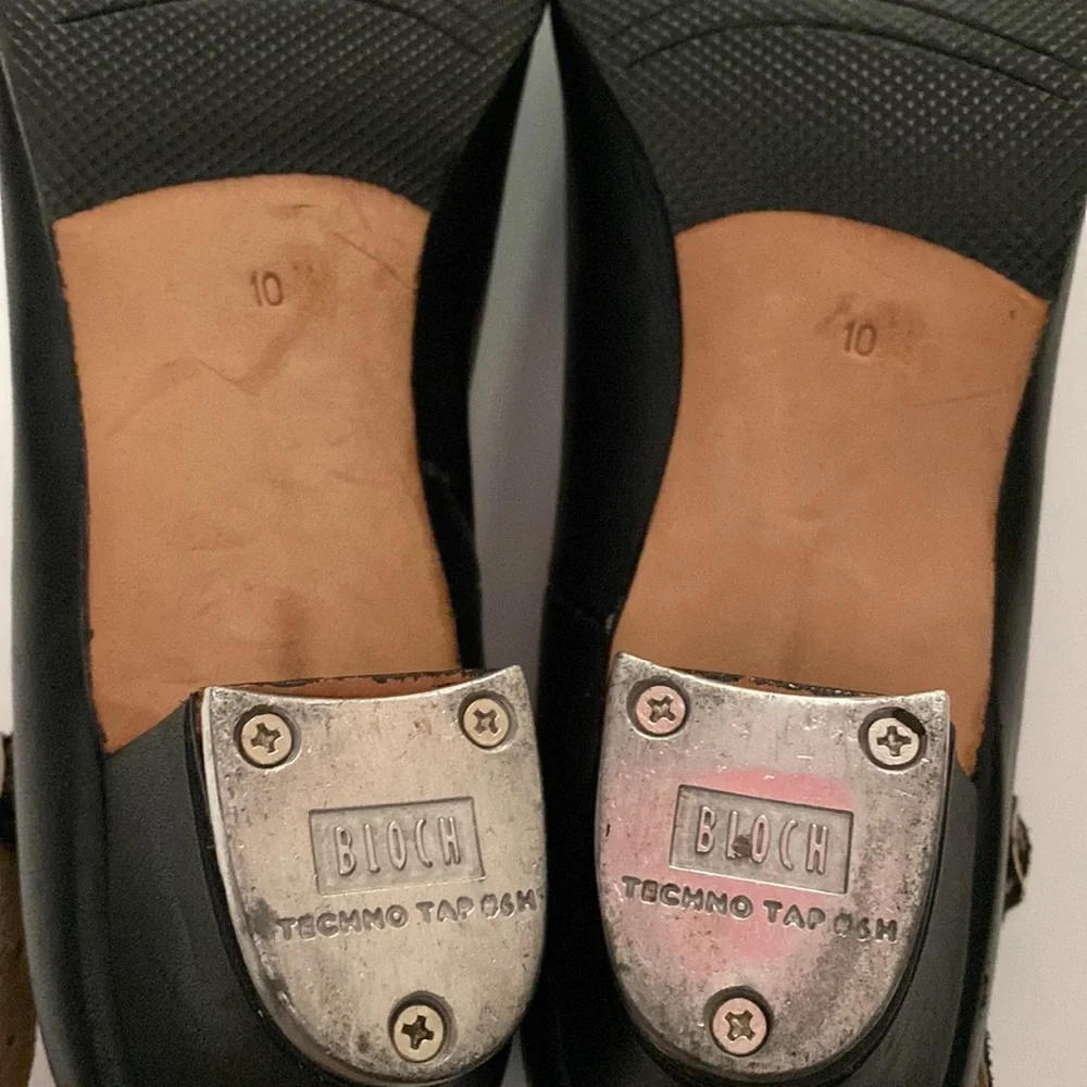 Bloch techno tap shoe. Size 10. Used. - Picture 7 of 8